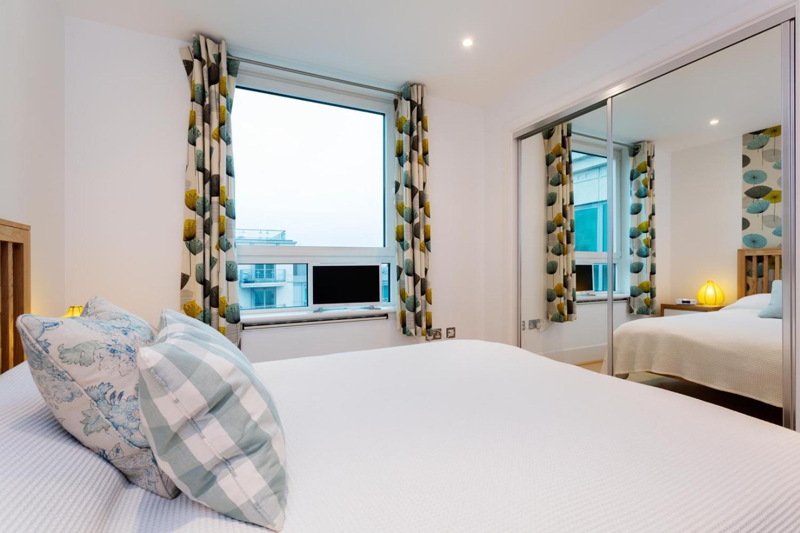 Veeve - Modernist Wharf Apartment ลอนดอน ภายนอก รูปภาพ